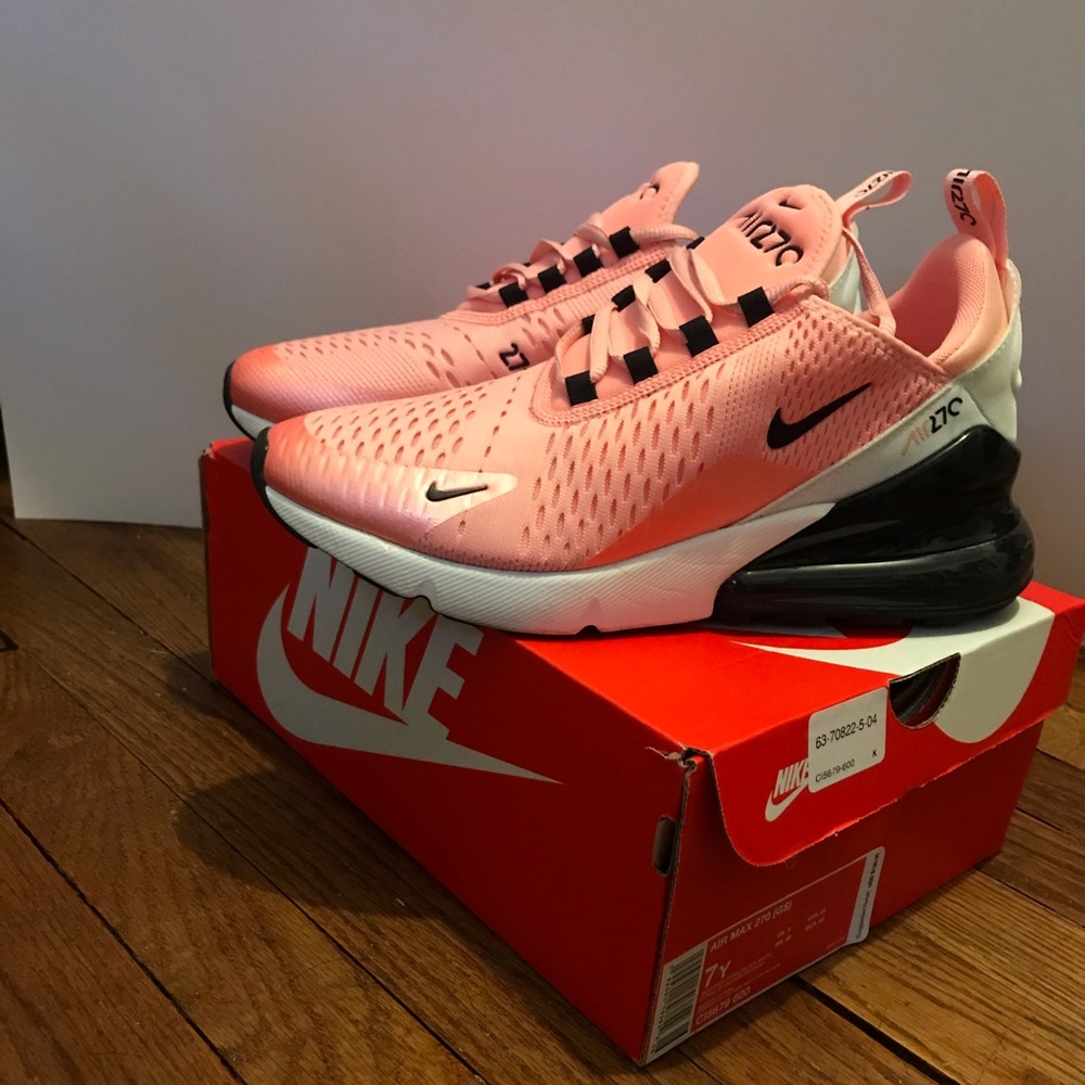 Nike Air Max 270